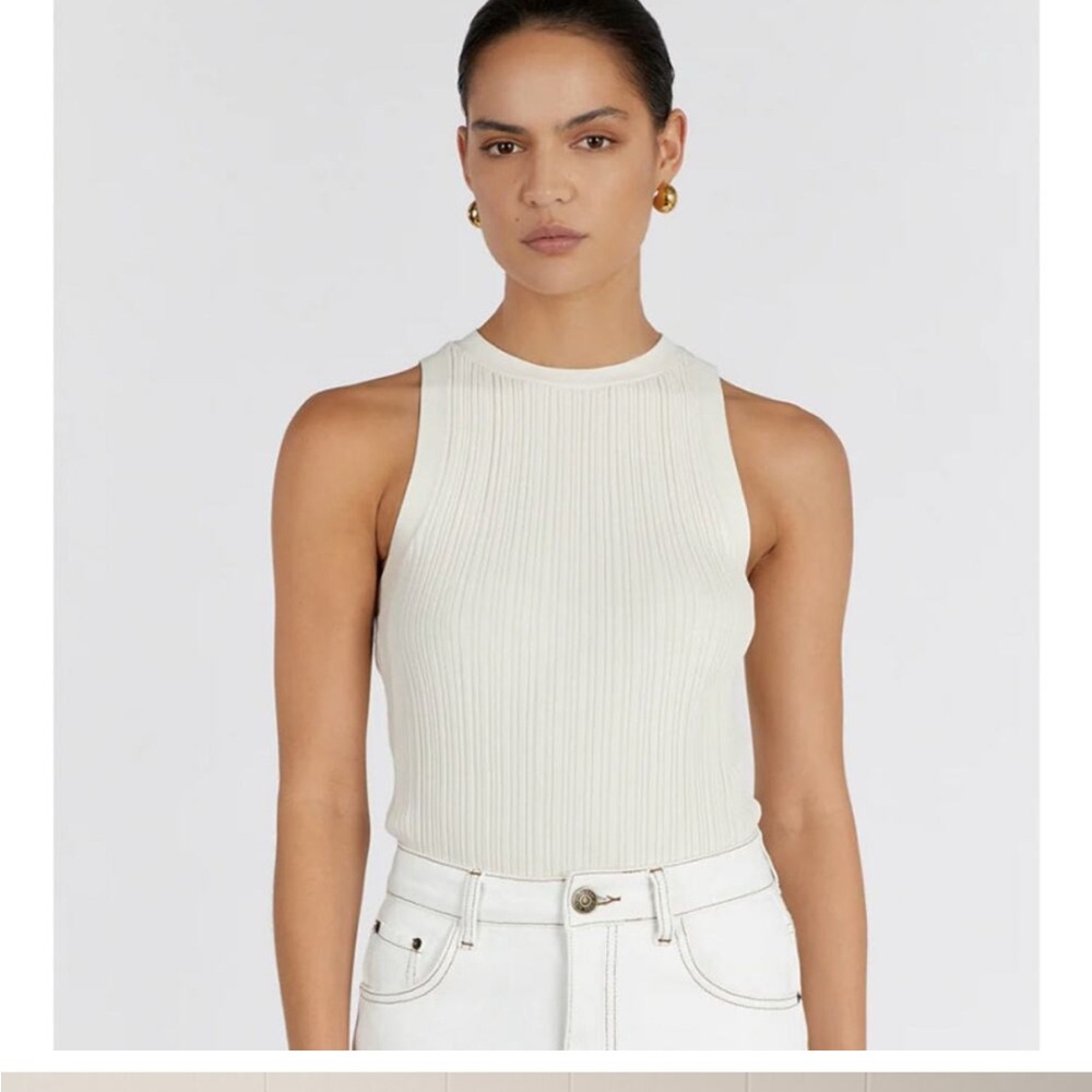 Dissh Anders Sleeveless Cream Plisse Knit tank top size L